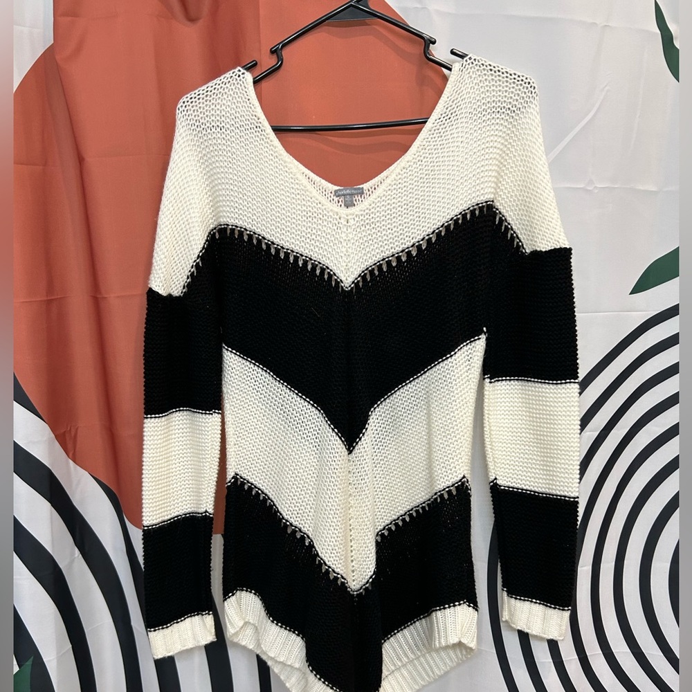 Women’s Sweater